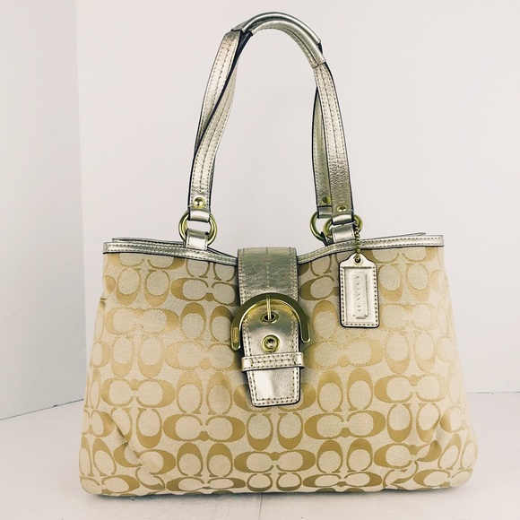 Coach Handbags - 🌞COACH East West Soho Signature Tote Shoulder Bag